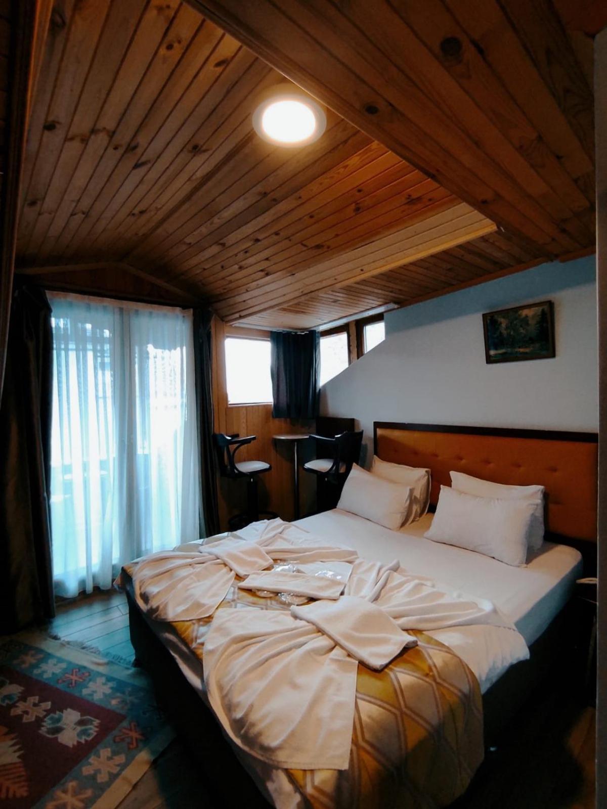 Hill River Hotel 아그바 외부 사진