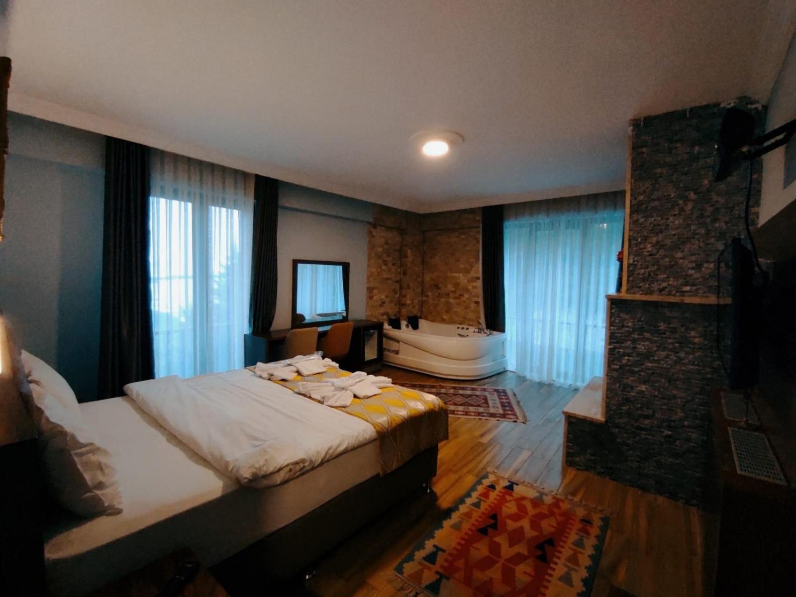 Hill River Hotel 아그바 외부 사진